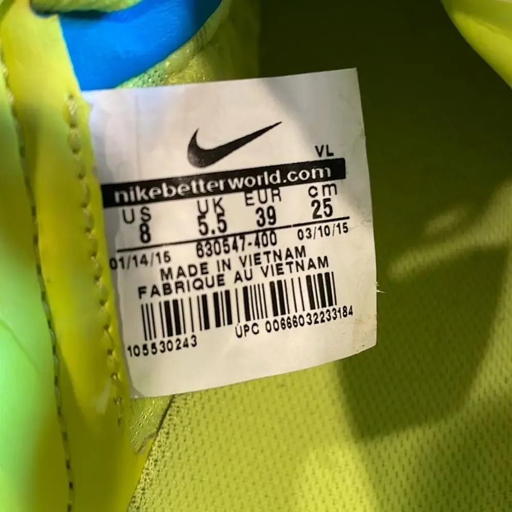 Women’s Nike Tiempo Legacy FG Cleats 630547-400 Tagged 8 Fits like a 6/6.5